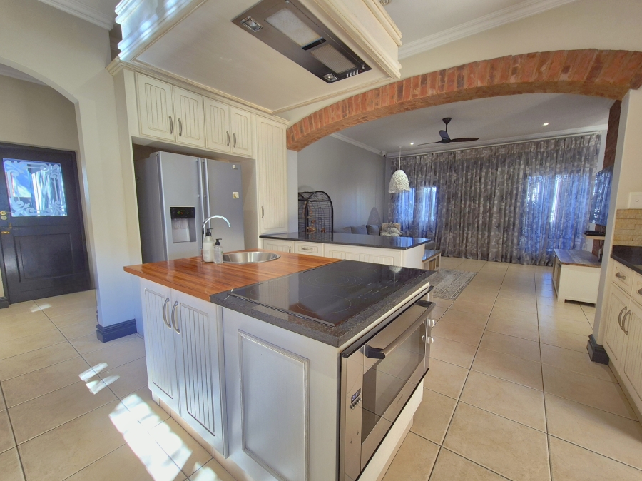 4 Bedroom Property for Sale in Sunward Park Gauteng