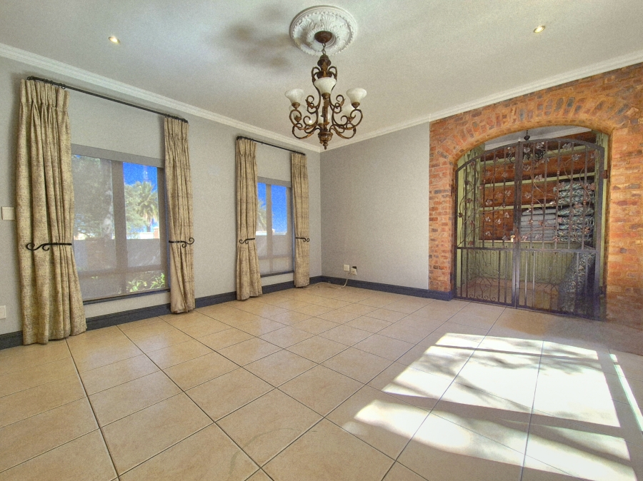 4 Bedroom Property for Sale in Sunward Park Gauteng