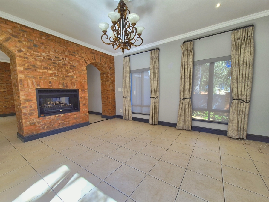 4 Bedroom Property for Sale in Sunward Park Gauteng