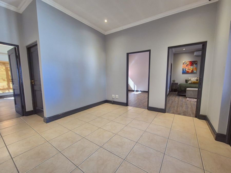 4 Bedroom Property for Sale in Sunward Park Gauteng