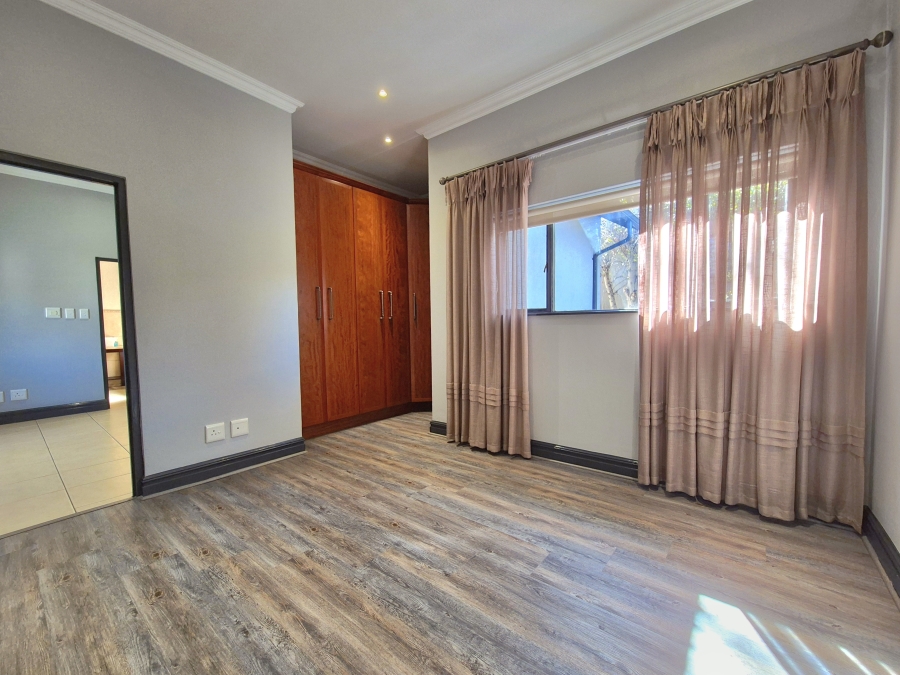 4 Bedroom Property for Sale in Sunward Park Gauteng