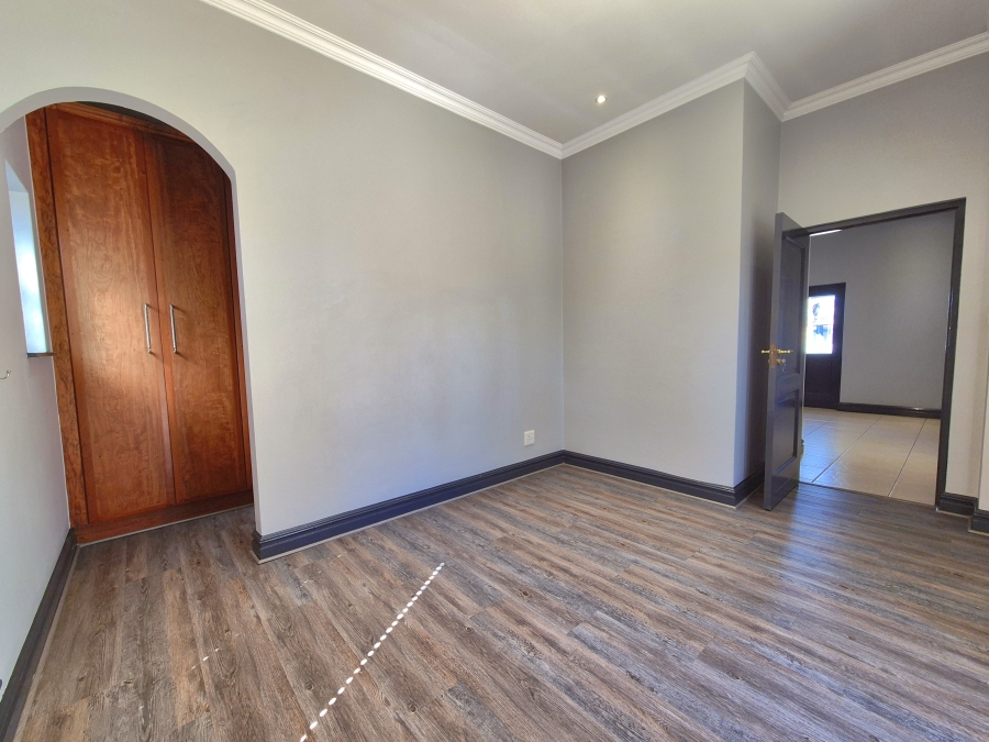4 Bedroom Property for Sale in Sunward Park Gauteng