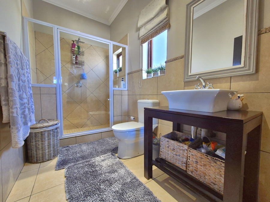4 Bedroom Property for Sale in Sunward Park Gauteng