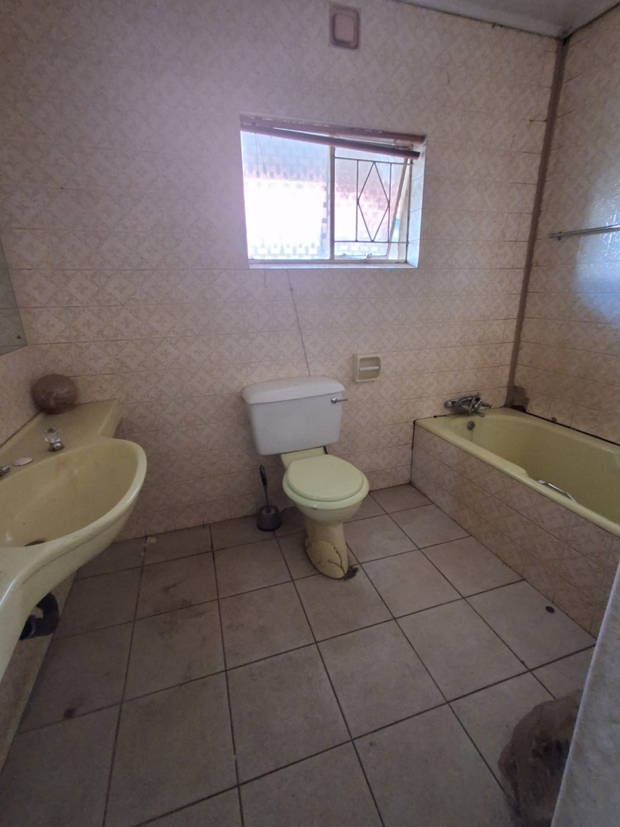 4 Bedroom Property for Sale in Three Rivers Gauteng