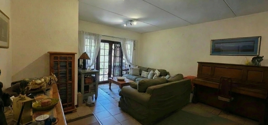 2 Bedroom Property for Sale in Lonehill Gauteng