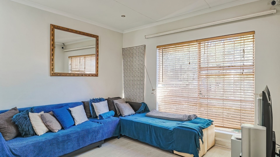 To Let 4 Bedroom Property for Rent in Highveld Gauteng