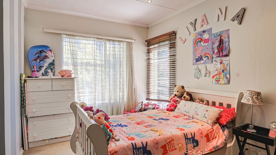 To Let 4 Bedroom Property for Rent in Highveld Gauteng