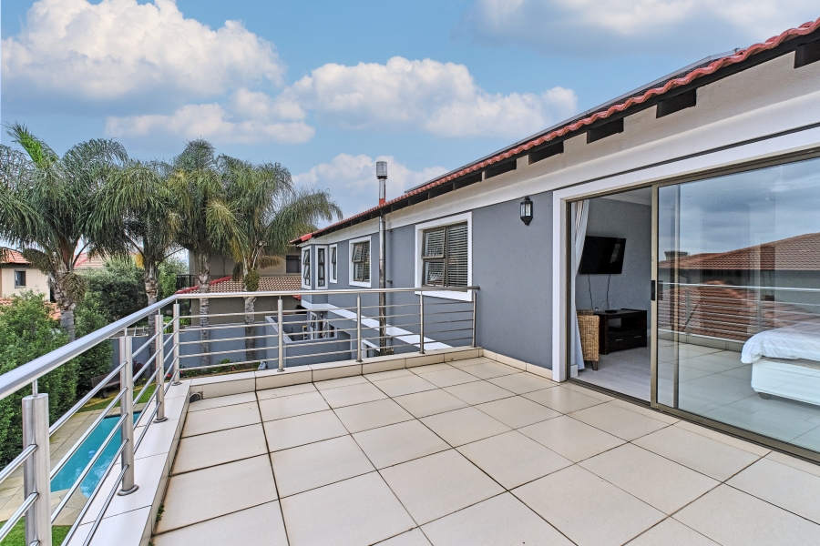 4 Bedroom Property for Sale in Greenstone Hill Gauteng