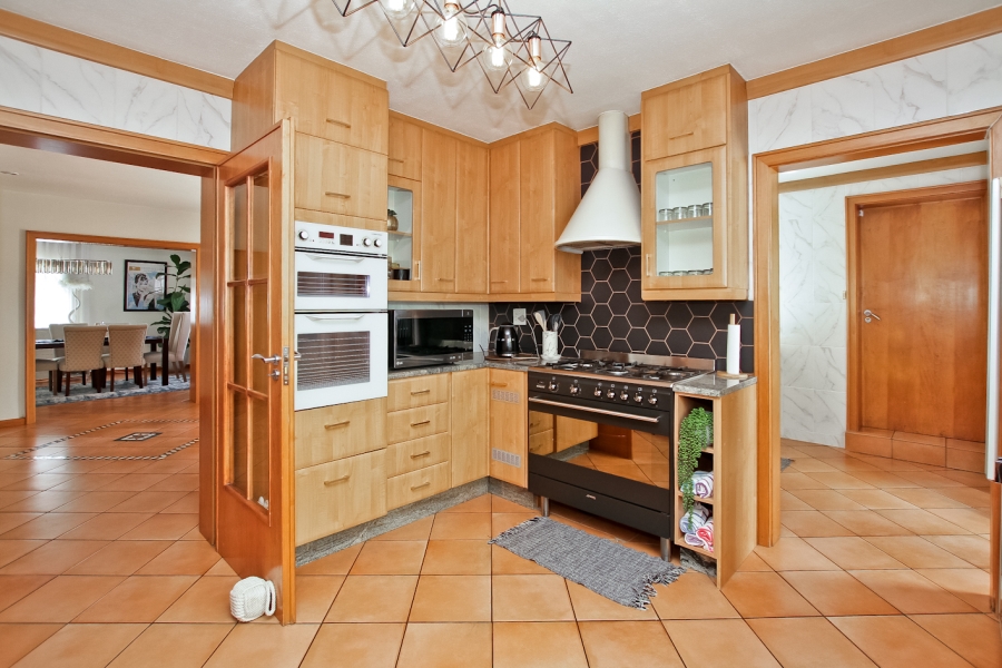4 Bedroom Property for Sale in Kensington Gauteng