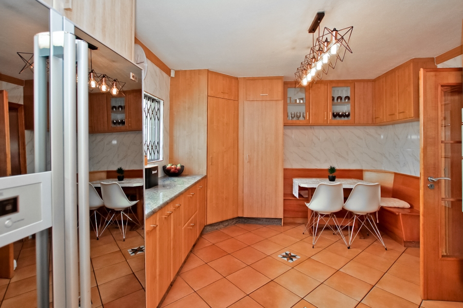 4 Bedroom Property for Sale in Kensington Gauteng