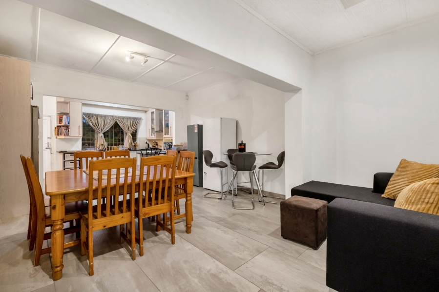 4 Bedroom Property for Sale in Wendywood Gauteng