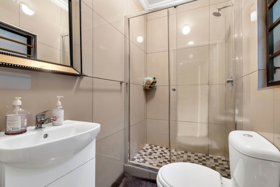 4 Bedroom Property for Sale in Wendywood Gauteng