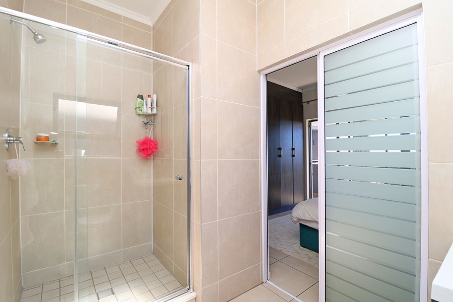 1 Bedroom Property for Sale in Modderfontein Gauteng