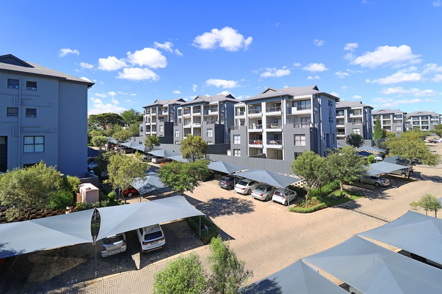 1 Bedroom Property for Sale in Modderfontein Gauteng