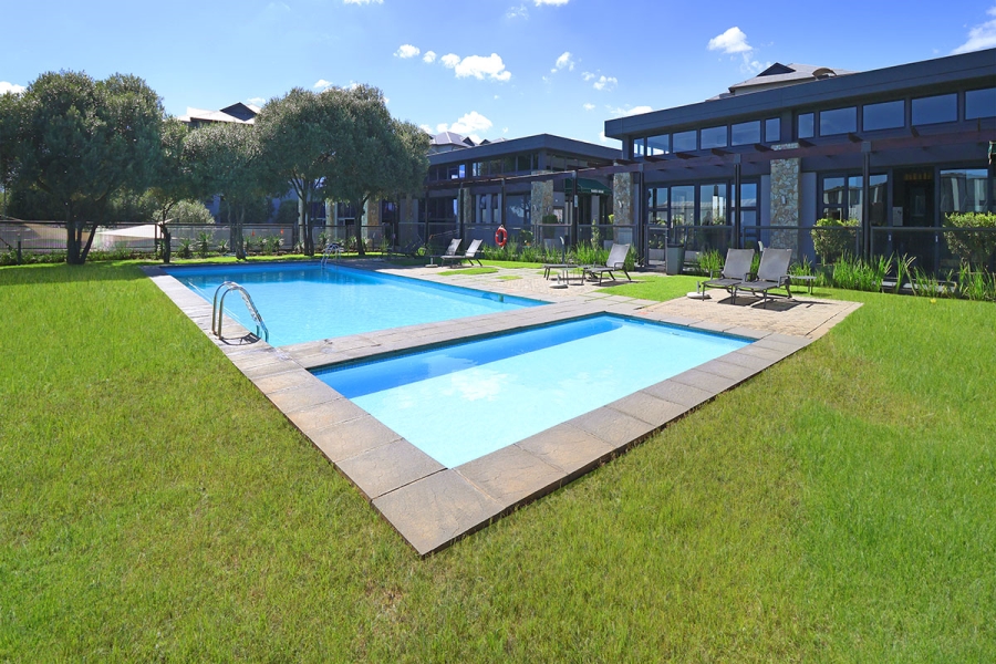 1 Bedroom Property for Sale in Modderfontein Gauteng