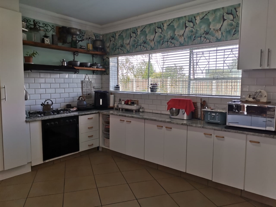 4 Bedroom Property for Sale in Vischkuil Gauteng