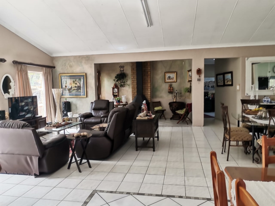 4 Bedroom Property for Sale in Vischkuil Gauteng