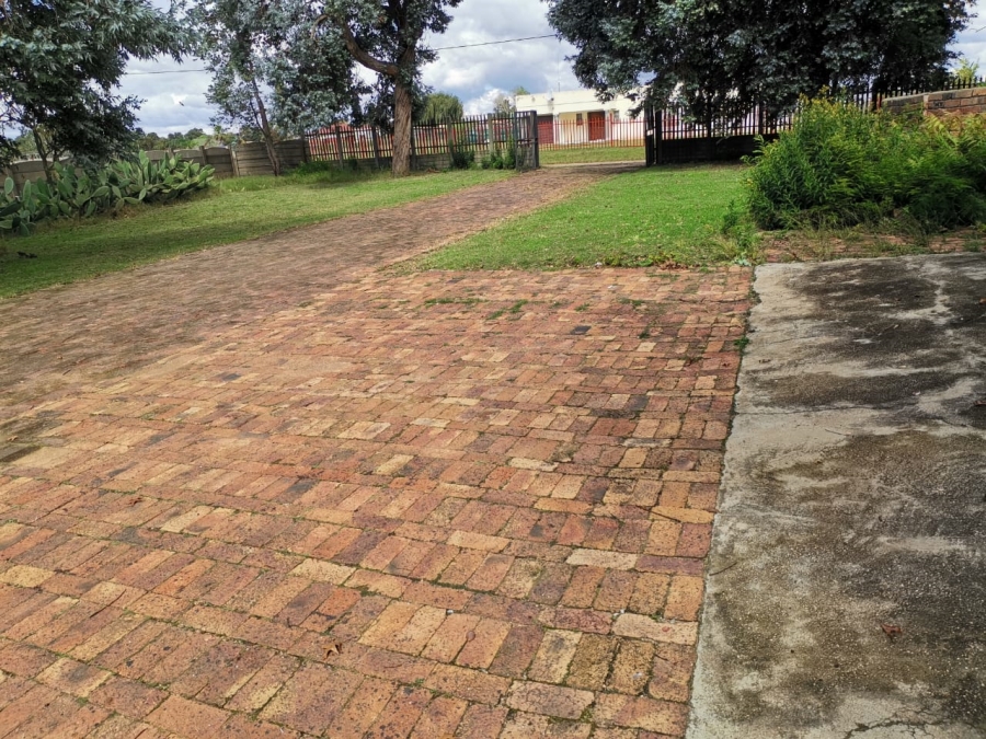 4 Bedroom Property for Sale in Vischkuil Gauteng