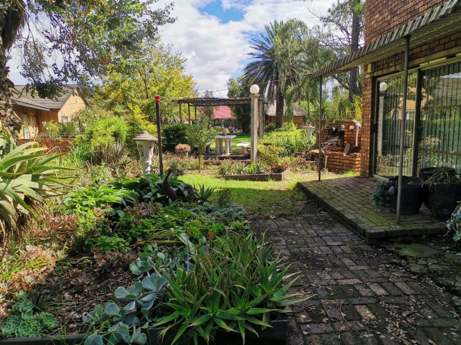 4 Bedroom Property for Sale in Vischkuil Gauteng