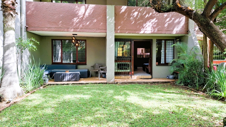 2 Bedroom Property for Sale in Sunninghill Gauteng