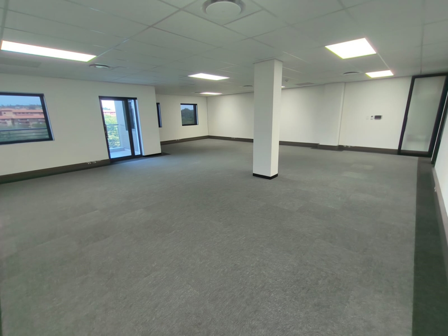 To Let Commercial Property for Rent in Die Hoewes Gauteng