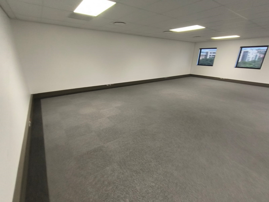 To Let Commercial Property for Rent in Die Hoewes Gauteng