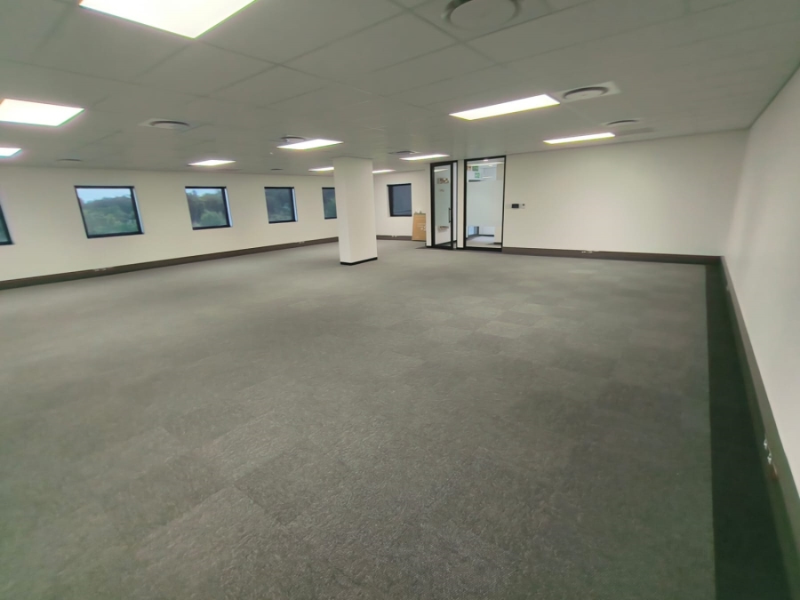 To Let Commercial Property for Rent in Die Hoewes Gauteng