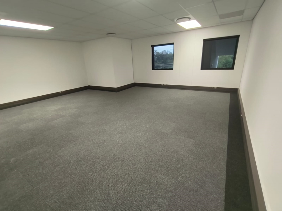 To Let Commercial Property for Rent in Die Hoewes Gauteng