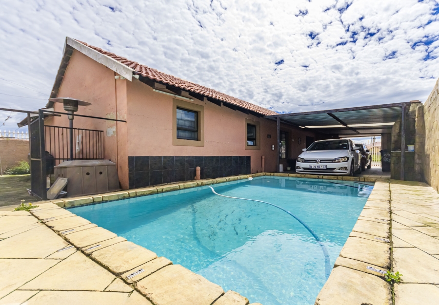 3 Bedroom Property for Sale in Davidsonville Gauteng