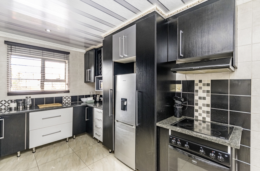3 Bedroom Property for Sale in Davidsonville Gauteng