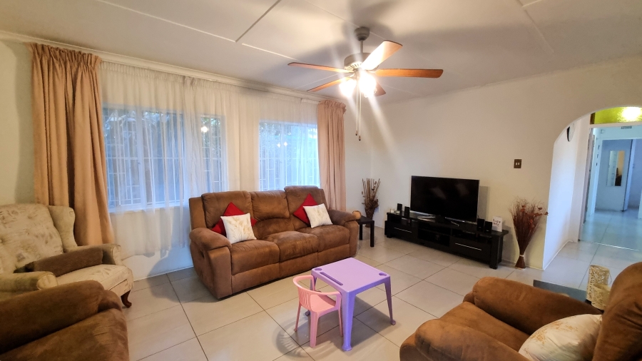 3 Bedroom Property for Sale in Mimosa Park Gauteng