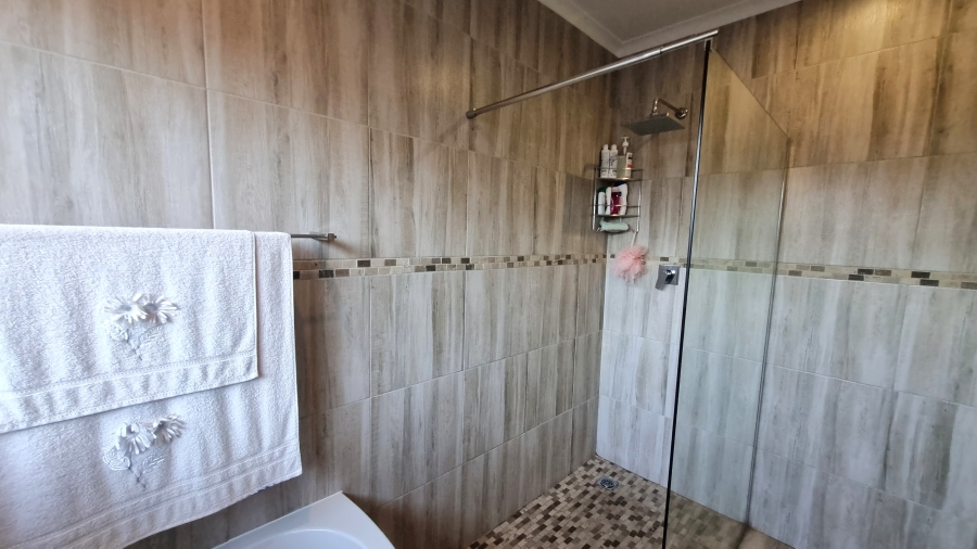 3 Bedroom Property for Sale in Mimosa Park Gauteng