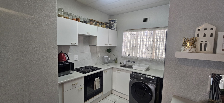 2 Bedroom Property for Sale in Eden Glen Gauteng