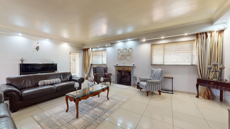5 Bedroom Property for Sale in Denlee Gauteng