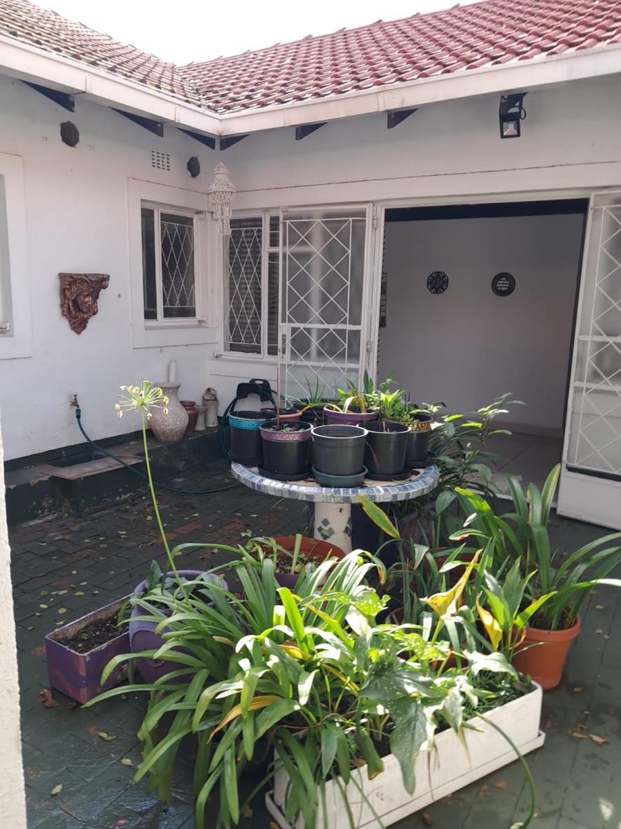 5 Bedroom Property for Sale in Denlee Gauteng