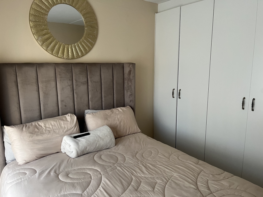 2 Bedroom Property for Sale in Albertsdal Gauteng