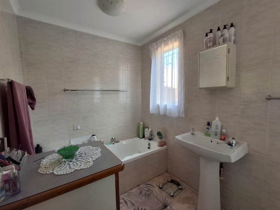 3 Bedroom Property for Sale in Clarina Gauteng