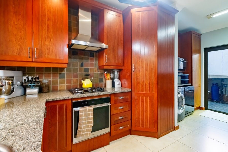 4 Bedroom Property for Sale in Heritage Hill Gauteng