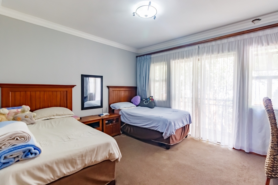 4 Bedroom Property for Sale in Heritage Hill Gauteng