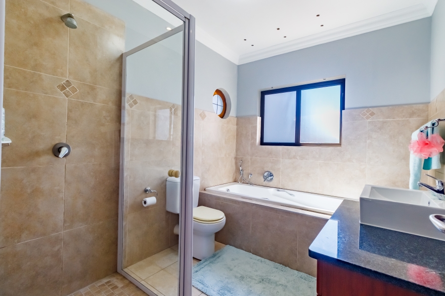 4 Bedroom Property for Sale in Heritage Hill Gauteng