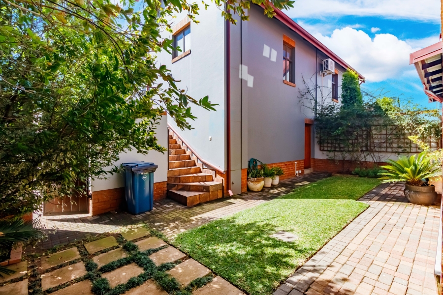 4 Bedroom Property for Sale in Heritage Hill Gauteng