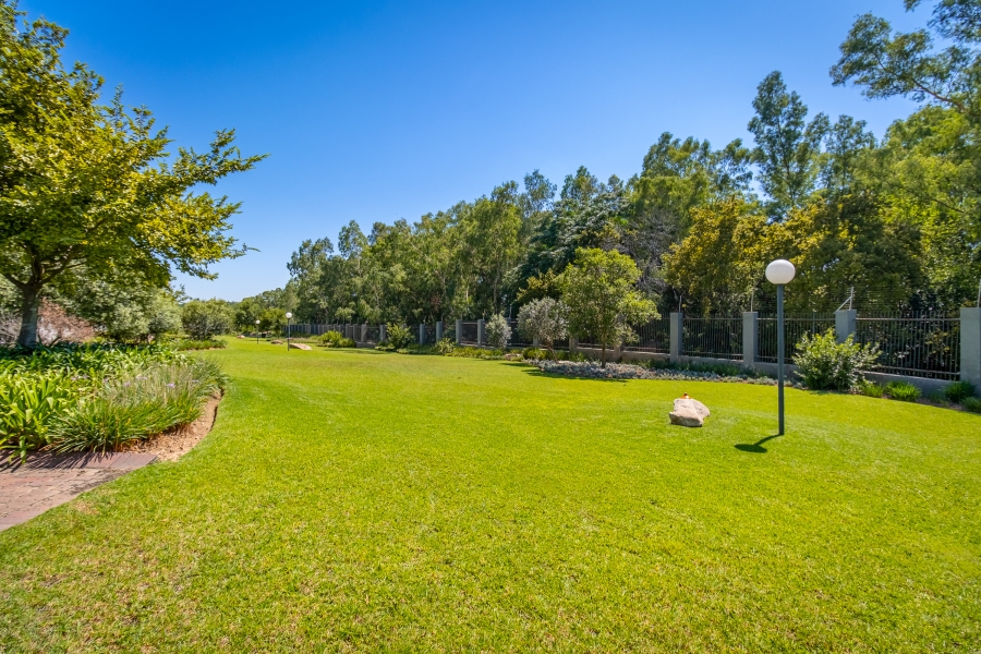 3 Bedroom Property for Sale in Lonehill Gauteng