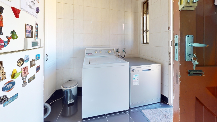 4 Bedroom Property for Sale in Hazeldene Gauteng
