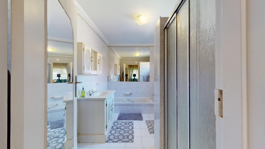 4 Bedroom Property for Sale in Hazeldene Gauteng