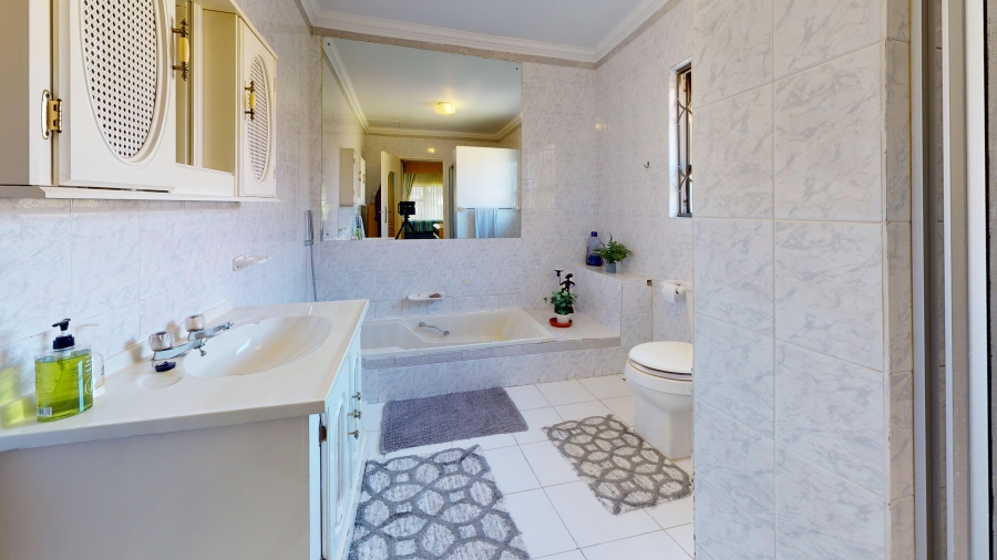 4 Bedroom Property for Sale in Hazeldene Gauteng