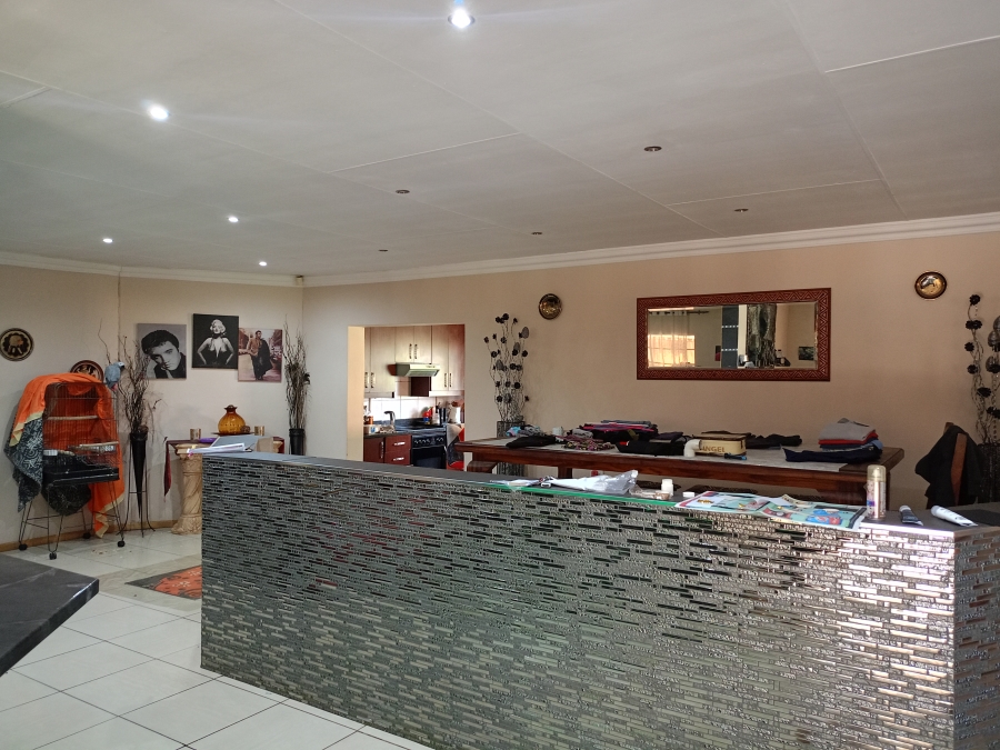 3 Bedroom Property for Sale in Three Rivers East Gauteng