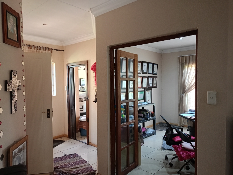 3 Bedroom Property for Sale in Three Rivers East Gauteng
