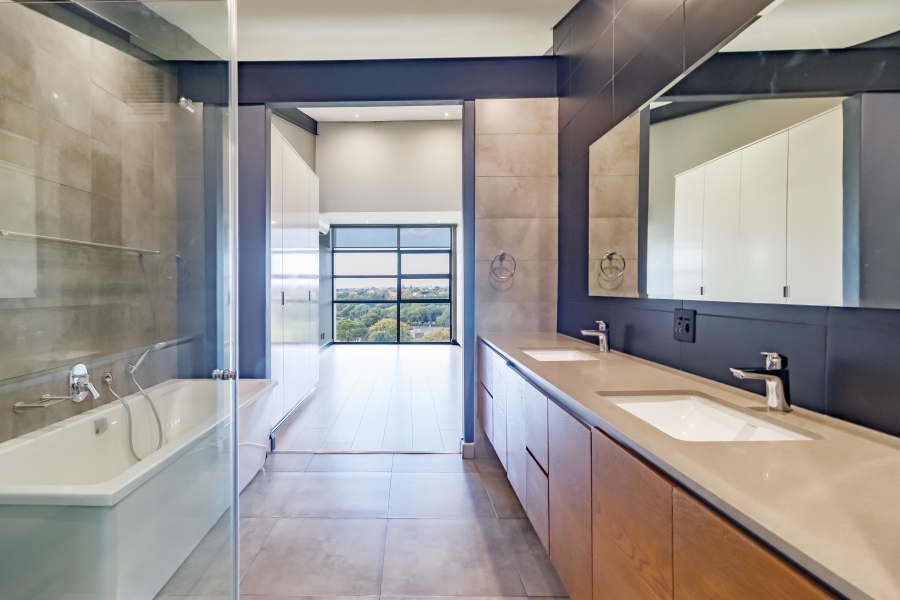2 Bedroom Property for Sale in Midstream Estate Gauteng