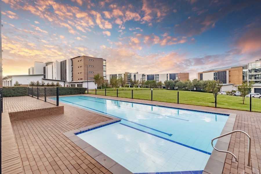 2 Bedroom Property for Sale in Midstream Estate Gauteng