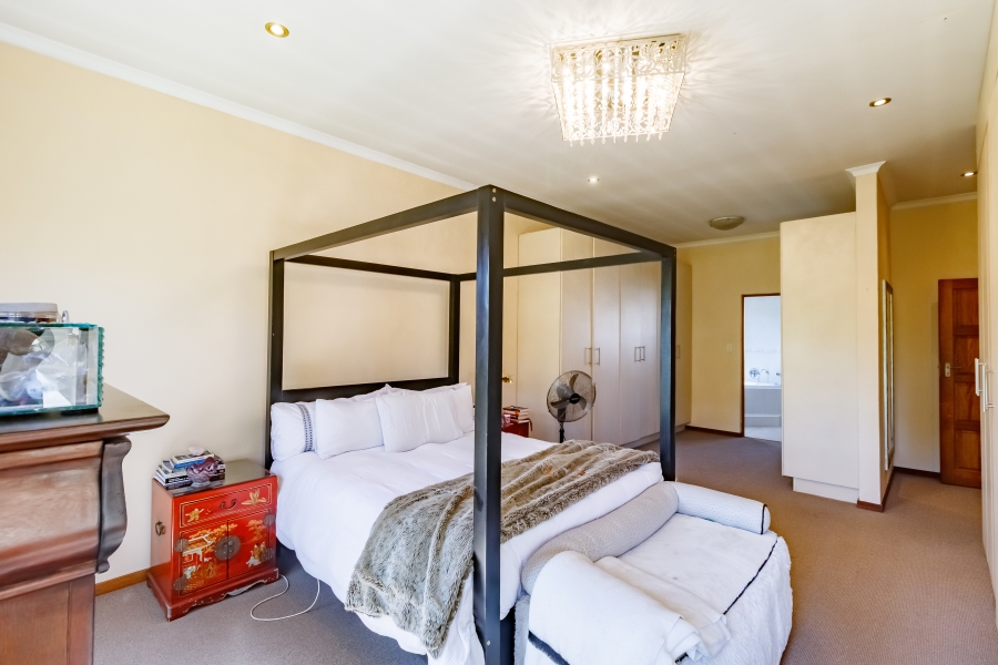 5 Bedroom Property for Sale in Midstream Estate Gauteng